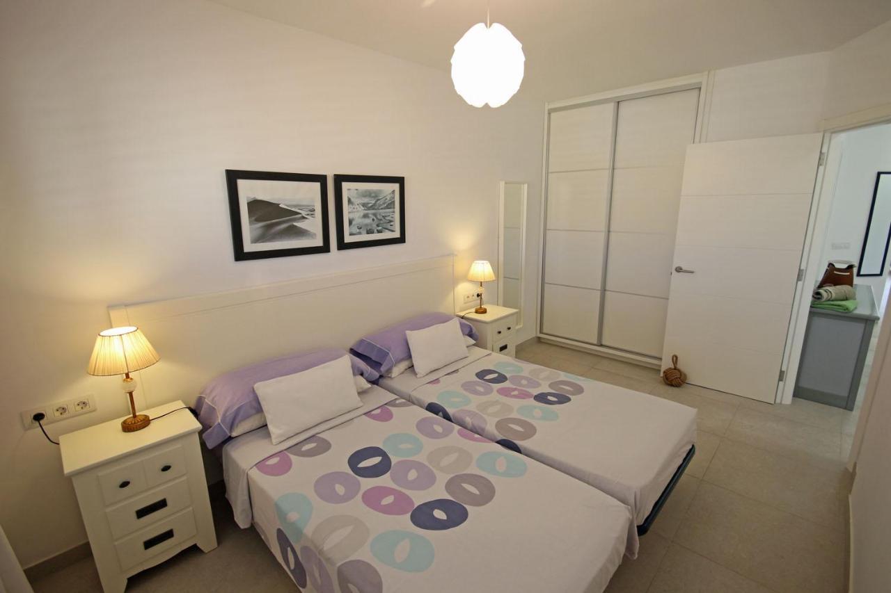 Marineda By Rentmedano Newly Renovated, Ocean View, Wifi, Parking, Pool Lägenhet El Médano Exteriör bild